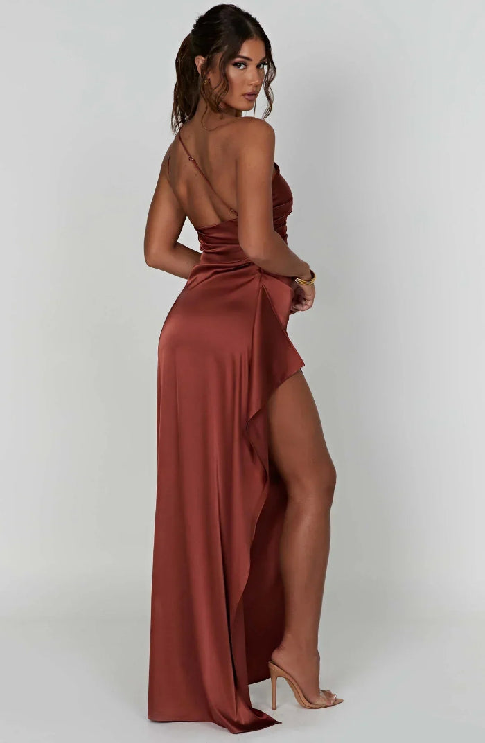 Asymmetrische Elegante Avondjurk met Hoge Split - One Shoulder Maxi Dress