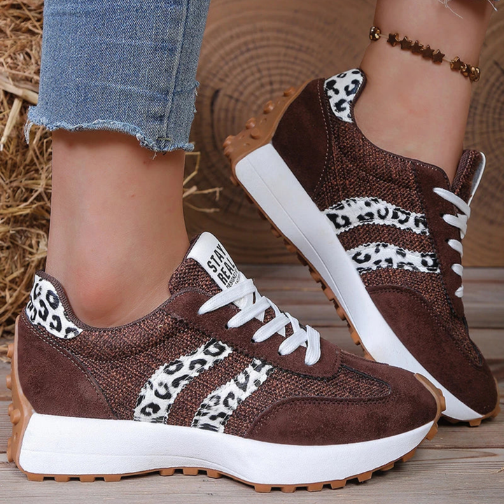 Dames Retro Runner Sneakers – Gestreepte Veterschoenen met Lage Schacht