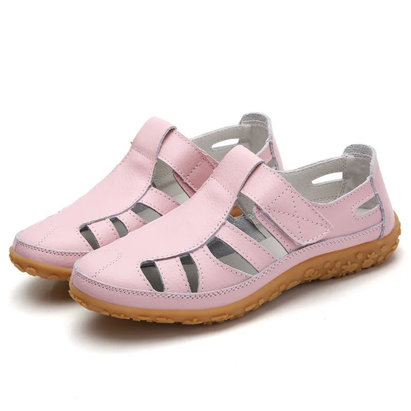 Dames Gesloten Sandalen - Platte Sandalen met Uitsparingen en Bandje