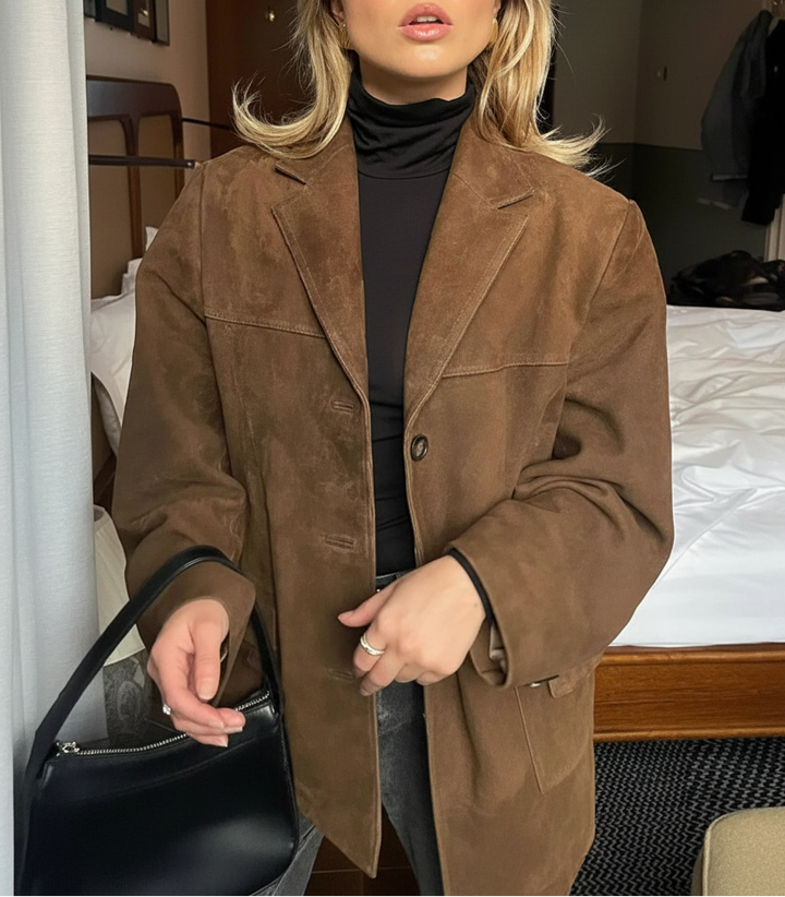 Dames Oversized Jas - Inkepingrevers en Enkele Rij Knopen