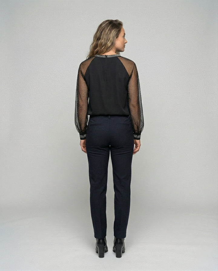 Elegante Mesh Dames Top - Transparante Mouwen en Glanzende Accenten