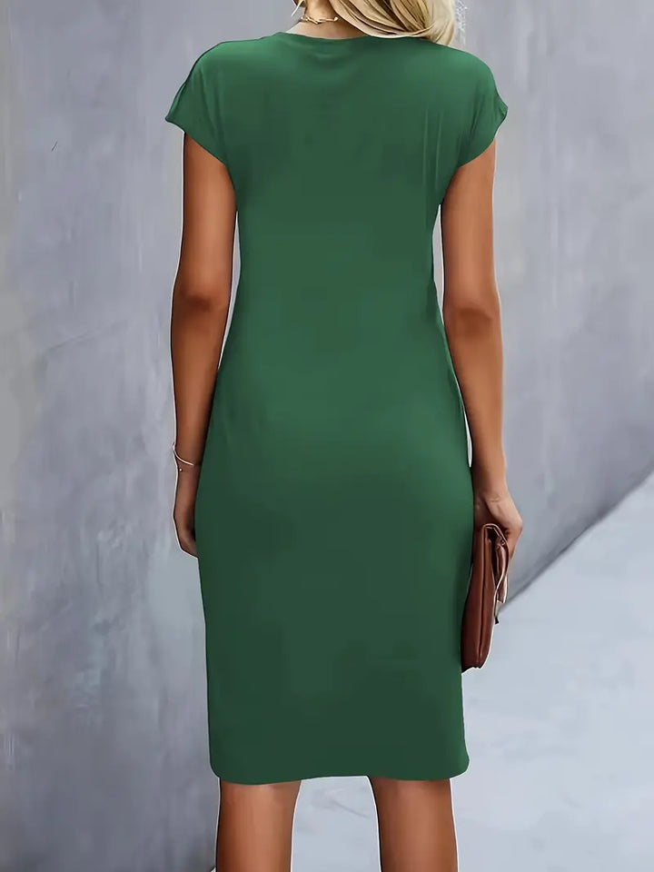 Elegante Midi Jurk met Gedrapeerd Detail en Korte Mouwen