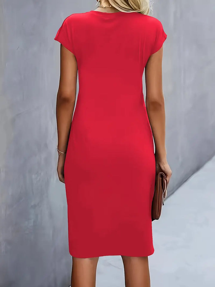 Elegante Midi Jurk met Gedrapeerd Detail en Korte Mouwen
