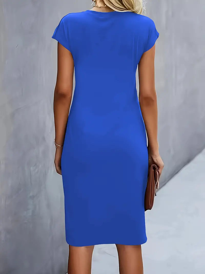 Elegante Midi Jurk met Gedrapeerd Detail en Korte Mouwen