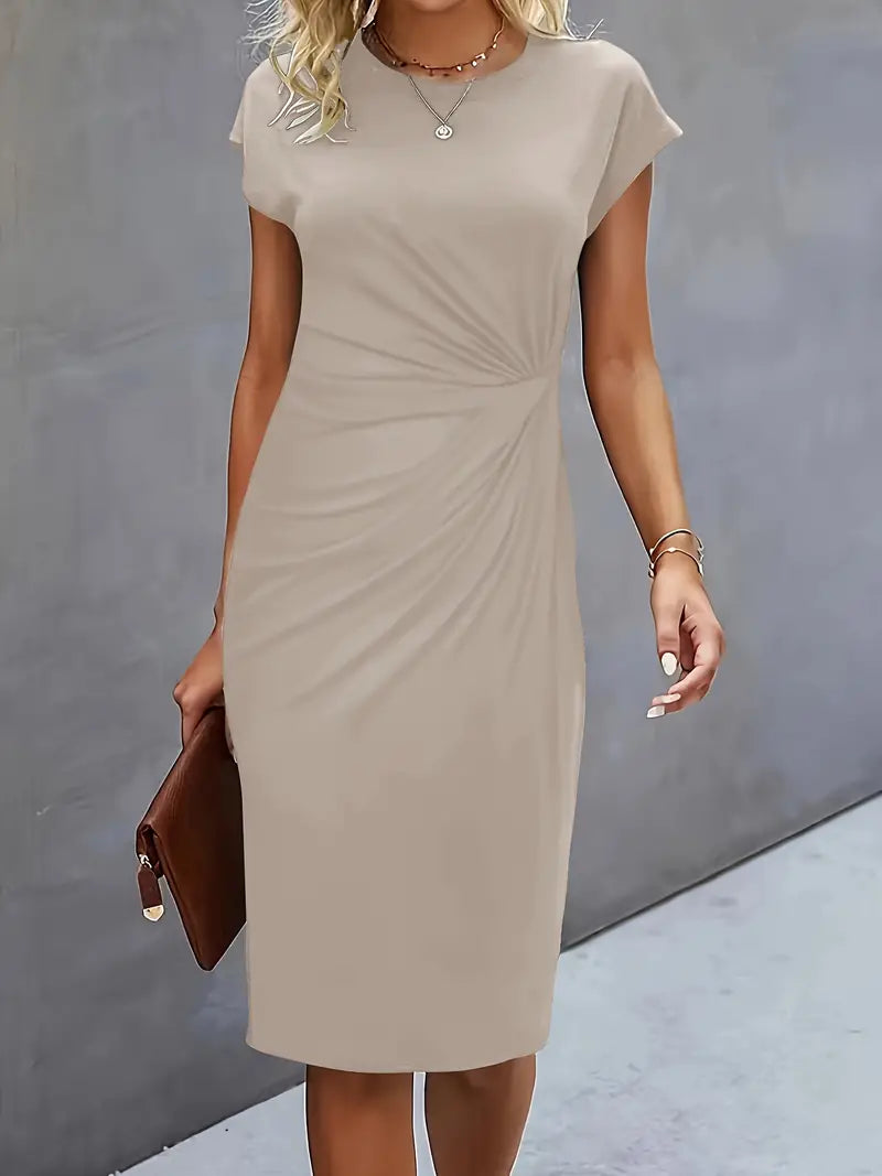 Elegante Midi Jurk met Gedrapeerd Detail en Korte Mouwen