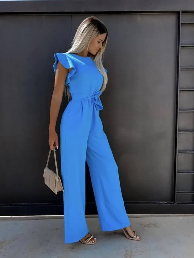 Elegante jumpsuit met ceintuur en vlindermouwen
