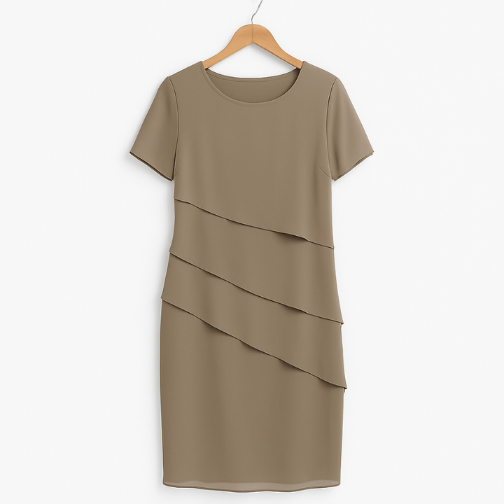 Elegante midi jurk met gelaagde details en korte mouwen