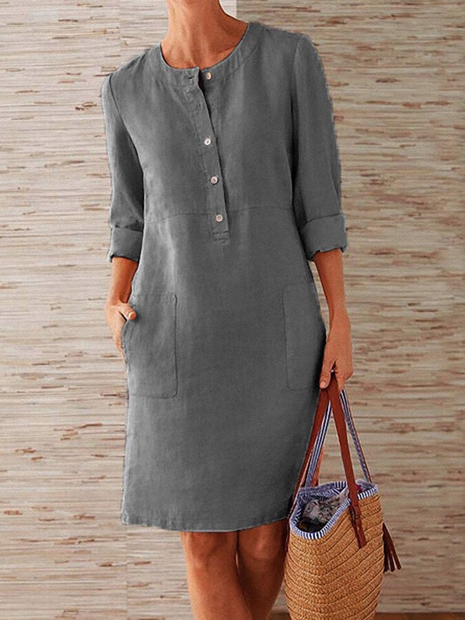 Minimalistische Jurk met Knoopsluiting en Driekwart mouwen - Midi dress
