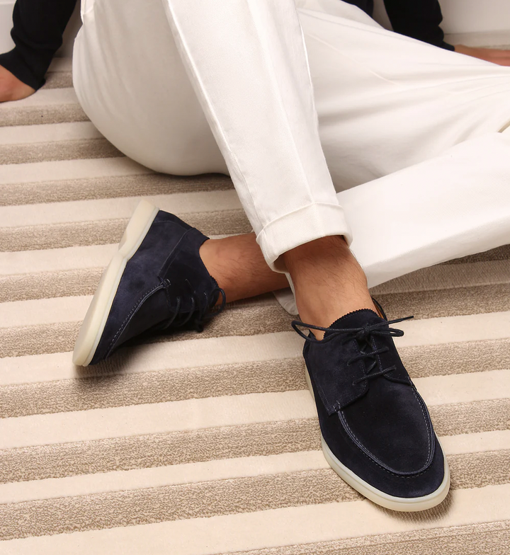 Mocassins met Veters en Witte Zool