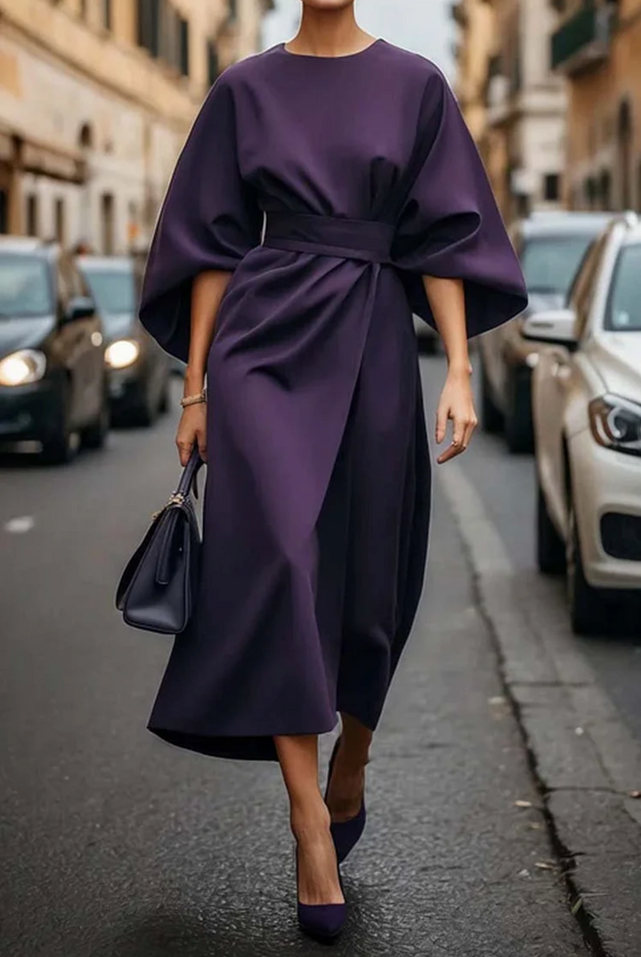 Vestido midi para mujer con cinturón - Cuello redondo y mangas anchas